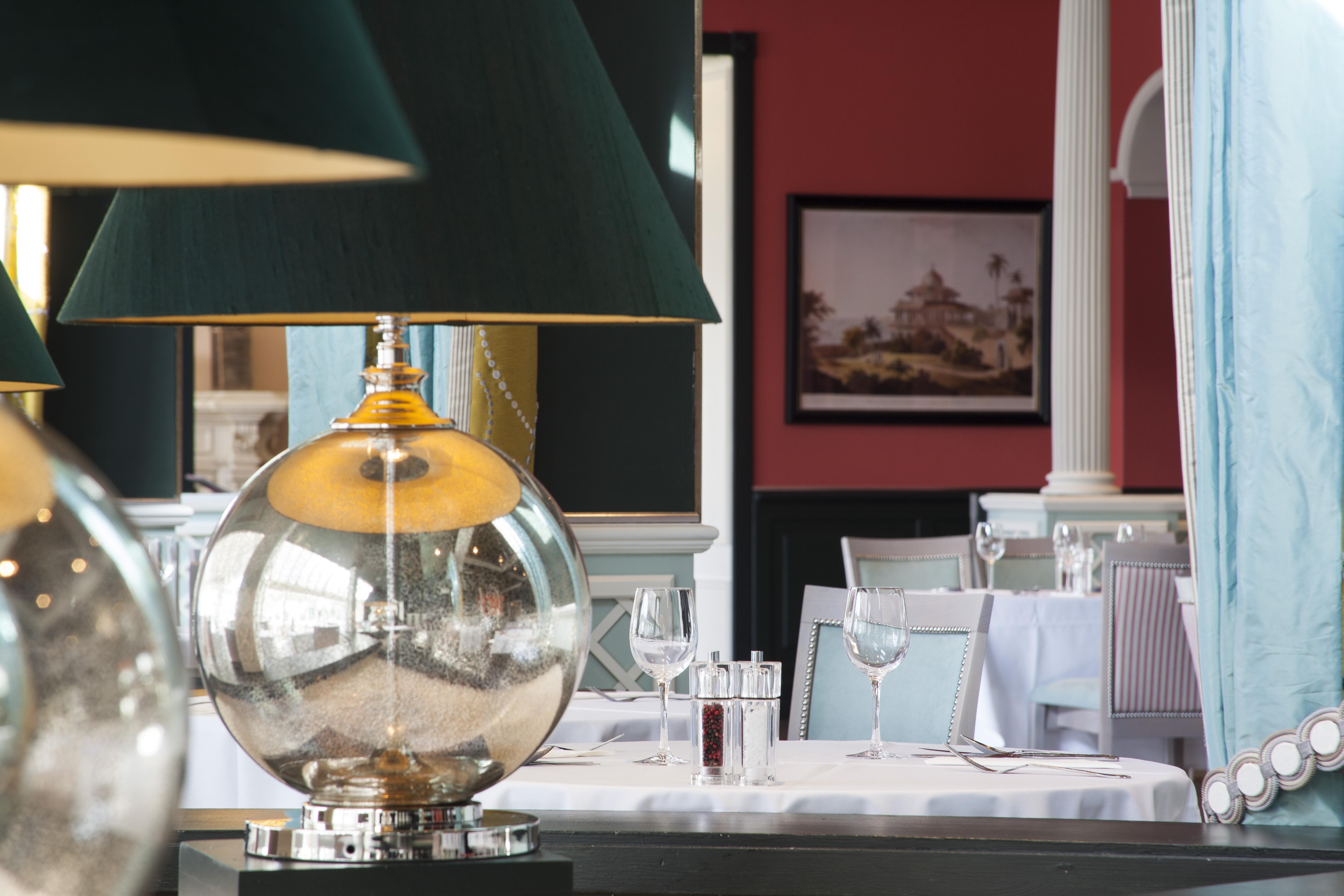Bromley Court Hotel London Екстериор снимка