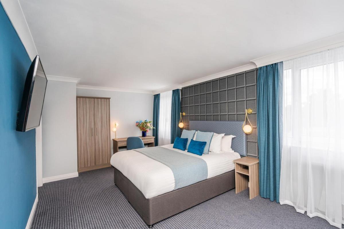 Bromley Court Hotel London Екстериор снимка