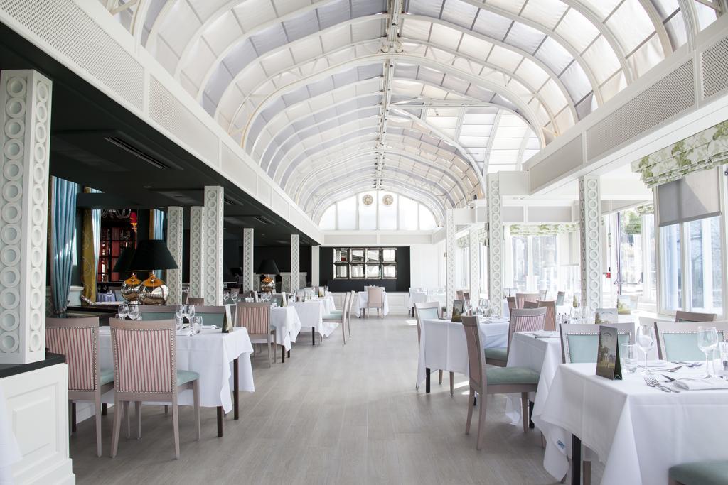 Bromley Court Hotel London Екстериор снимка