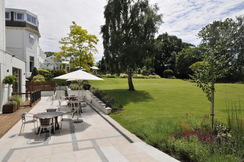 Bromley Court Hotel London Екстериор снимка