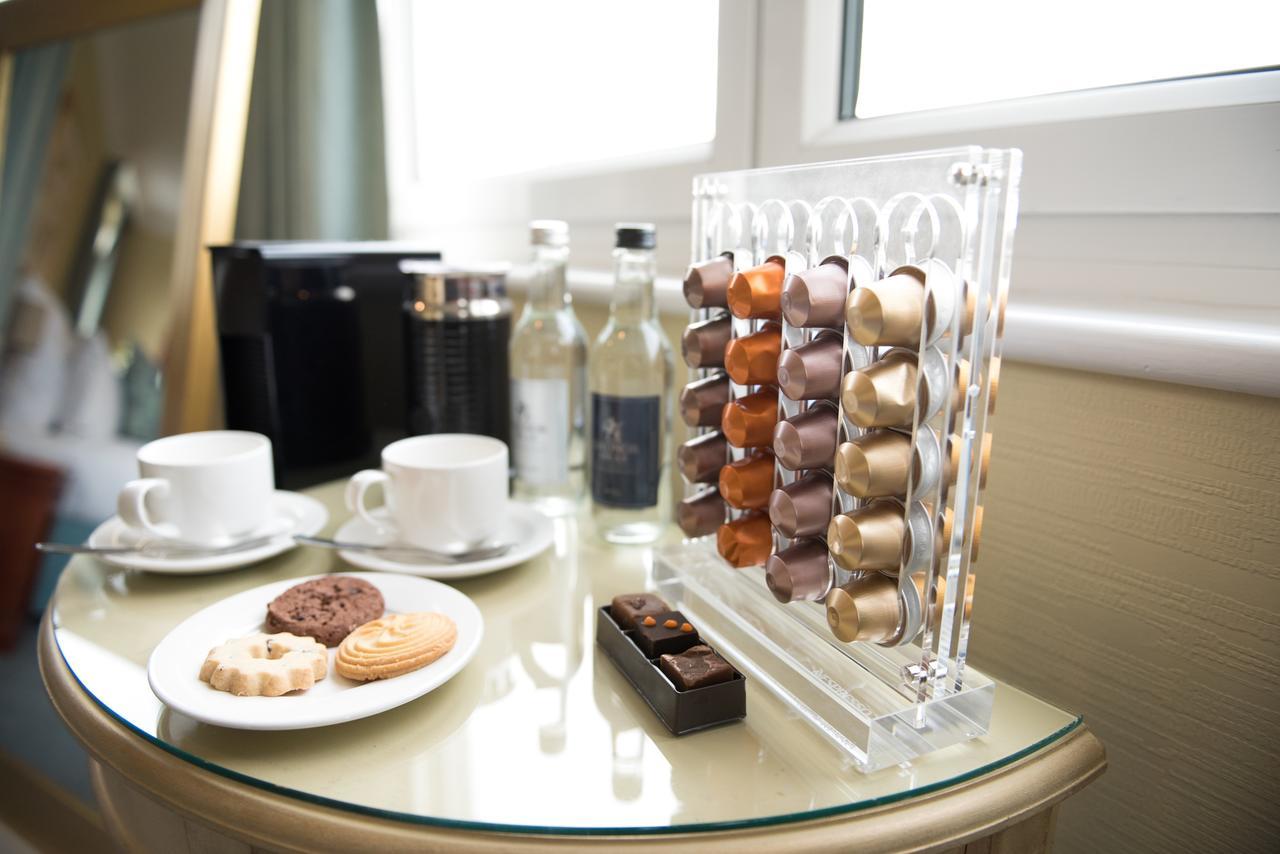 Bromley Court Hotel London Екстериор снимка